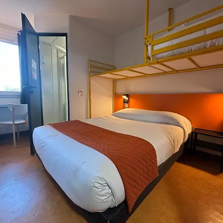 Hotel Face West Le Pontet 2*